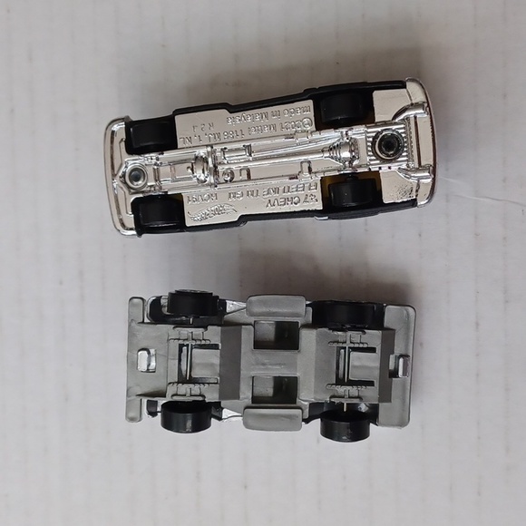 $4 Add-on Toy Cars - Lot of 2 - Picture 6 of 9